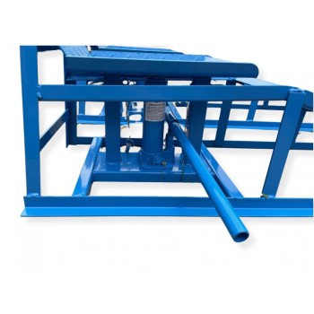 Rámpa beépített emelő funkcióval 1 tonna/rámpa teherbírás 270-375 mm magasság