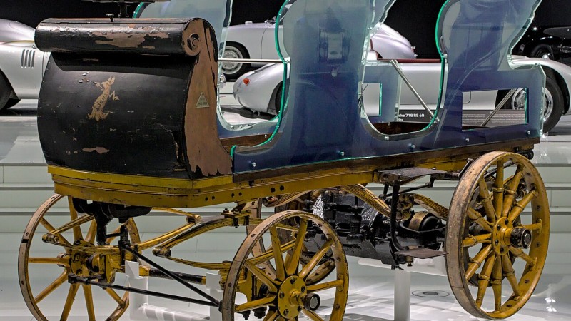 Ferdinand Porsche és a P1: Az Elektromos Autózás Első Nagy Lépése