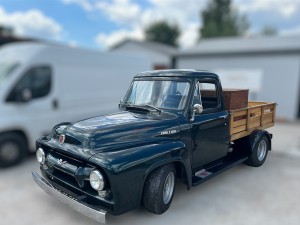 A Ford F100: Az amerikai autógyártás ikonja