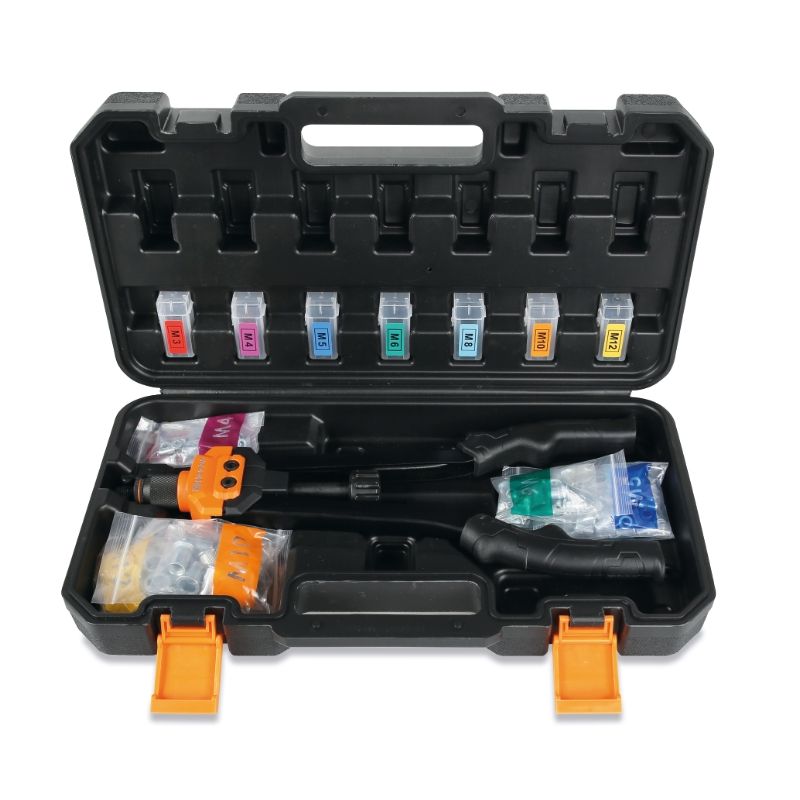 1742AN/C Erősített szegecsanyaroppantó 80 db acélszegeccsel 1742AN/C Erősített szegecsanyaroppantó 80 db acélszegeccsel