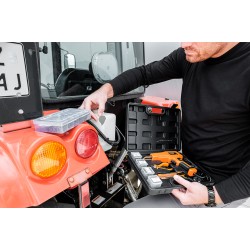 NEO 19-158 műanyag hegesztő pisztoly készlet, 50W, LED világítás, 200 db kapocs