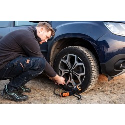 NEO TOOLS 99-130 akkus kompresszor multifunkciós lámpával, 2000mAh, 10bar, 800+400lm NEO TOOLS 99-130 akkus kompresszor multifunkciós lámpával, 2000mAh, 10bar, 800+400lm