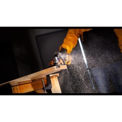 INGCO Akkus körfűrész 140 mm szénkefe nélküli 20 V (akku és töltő nélkül)