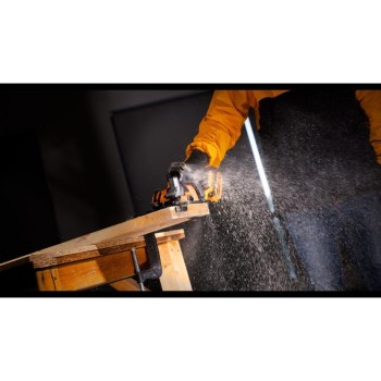 INGCO Akkus körfűrész 140 mm szénkefe nélküli 20 V (akku és töltő nélkül)