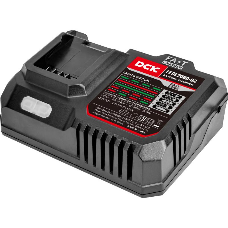 DCK Akkumulátor gyorstöltő 8,0 A 20 V