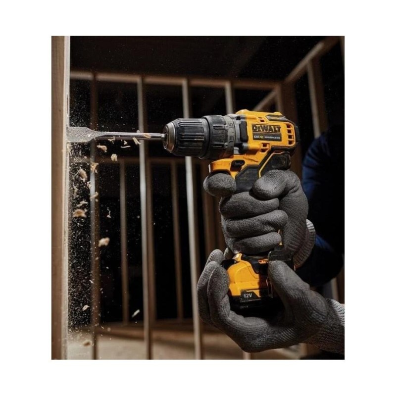 Fúró-csavarozó, akkus 12V 2x2.0Ah Li-Ion 57,5 Nm DeWalt Fúró-csavarozó, akkus 12V 2x2.0Ah Li-Ion 57,5 Nm DeWalt