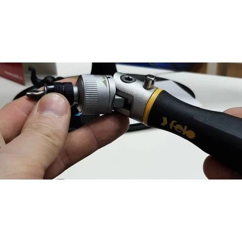 Bit tartó, racsnis 1/4'', csuklós fej - Felo