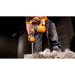 INGCO Akkus kombikalapács 4,5 J SDS-Plus szénkefe nélküli 20 V (akku és töltő nélkül)