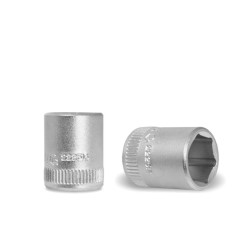 Dugókulcs - crowafej 1/4' 6 lap normál 13 mm Genius ( 222513 ) Dugókulcs - crowafej 1/4' 6 lap normál 13 mm Genius ( 222513 )
