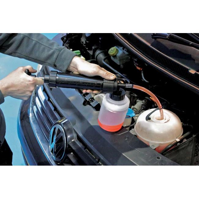 Olajleszívó kézipumpa 350 ml + 1 literes alsó tartály -TS20 (LAS-5933) Olajleszívó kézipumpa 350 ml + 1 literes alsó tartály -TS20 (LAS-5933)