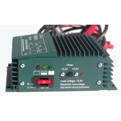 Akkumulátor töltő FRX 12V - 07A - Full Automata (T127) Akkumulátor töltő FRX 12V - 07A - Full Automata (T127)