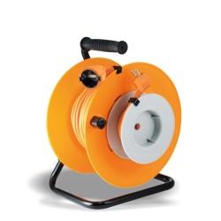 Kábeldob 27+3 m - IP20 lengőaljzattal 2300W fűnyírógéphez (HJR 24-30) Kábeldob 27+3 m - IP20 lengőaljzattal 2300W fűnyírógéphez (HJR 24-30)