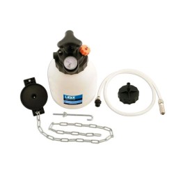Féklégtelenítő kanna kézi pumpás + univerzális adapter+44m Euro -TS20 (LAS-5642) Féklégtelenítő kanna kézi pumpás + univerzális adapter+44m Euro -TS20 (LAS-5642)