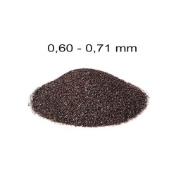 Szóróanyag normálkorund barna NK30 = 0,50 - 0,71 mm -25 kg ( NKF-30 ) Szóróanyag normálkorund barna NK30 = 0,50 - 0,71 mm -25 kg ( NKF-30 )