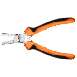 Krimpelő-, kábelsarufogó 1.5-6mm², 140mm. (01-533) Krimpelő-, kábelsarufogó 1.5-6mm², 140mm. (01-533)
