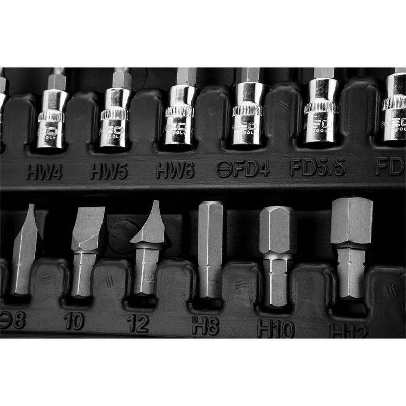 Dugókulcskészlet + bitkészlet 1/4'', 1/2'', 94db (10-062) Dugókulcskészlet + bitkészlet 1/4'', 1/2'', 94db (10-062)