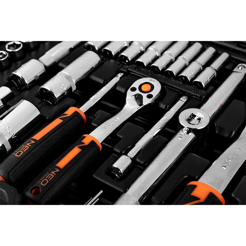 Dugókulcskészlet + bitkészlet 1/4'', 1/2'', 110db (10-066) Dugókulcskészlet + bitkészlet 1/4'', 1/2'', 110db (10-066)