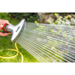 Széles öntözőfej, hüvelykujj szabályozás (15G708) Széles öntözőfej, hüvelykujj szabályozás (15G708)