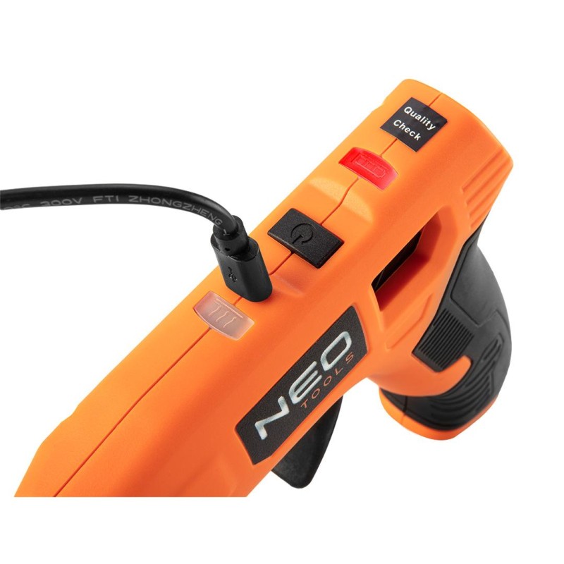 Akkus ragasztópisztoly 11mm, 4V, USB csatlakozó (17-083) Akkus ragasztópisztoly 11mm, 4V, USB csatlakozó (17-083)