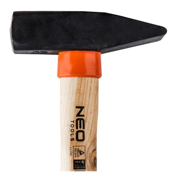 Általános kalapács 800g, kőris nyél (25-018) Általános kalapács 800g, kőris nyél (25-018)