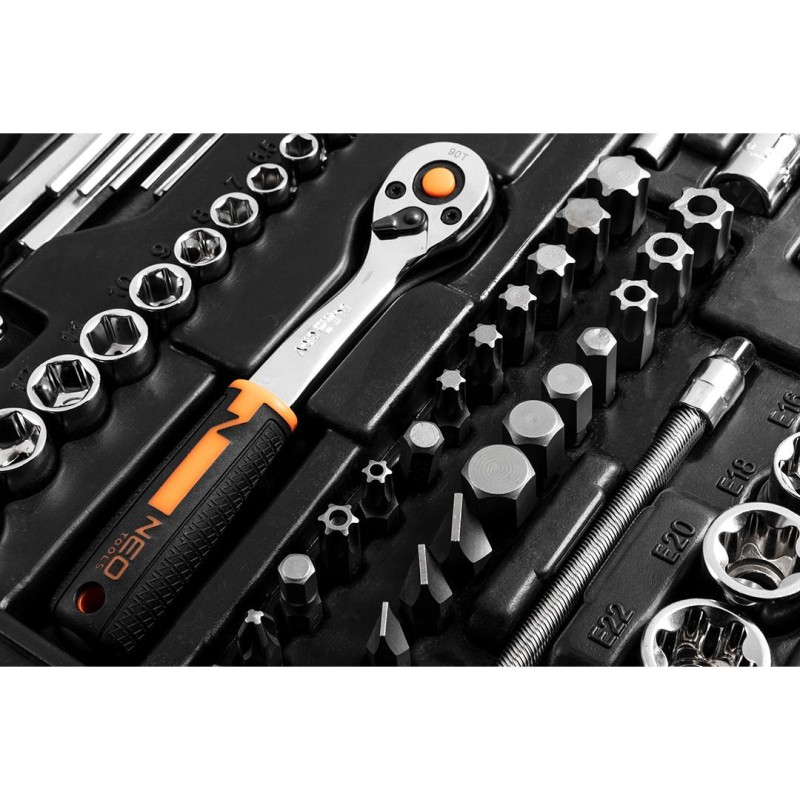 Dugókulcskészlet + szerszámkészlet 1/4'', 3/8'', 1/2'', 233db (10-078) Dugókulcskészlet + szerszámkészlet 1/4'', 3/8'', 1/2'', 233db (10-078)