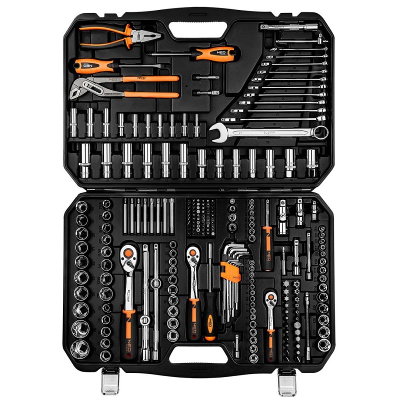 Dugókulcskészlet + szerszámkészlet 1/4'', 3/8'', 1/2'', 233db (10-078) Dugókulcskészlet + szerszámkészlet 1/4'', 3/8'', 1/2'', 233db (10-078)