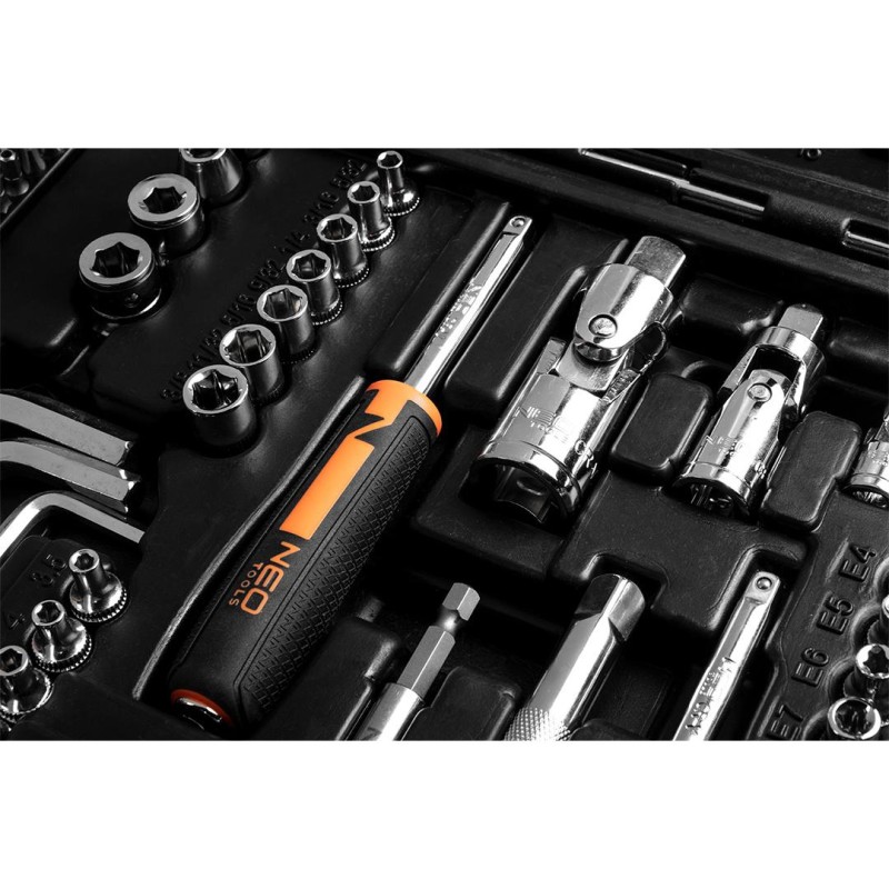 Dugókulcskészlet + szerszámkészlet 1/4'', 3/8'', 1/2'', 233db (10-078) Dugókulcskészlet + szerszámkészlet 1/4'', 3/8'', 1/2'', 233db (10-078)