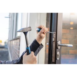 BOSCH Lakatos kalapács 500 g S2 DIN 1041 (1600A016BT) BOSCH Lakatos kalapács 500 g S2 DIN 1041 (1600A016BT)