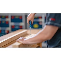 BOSCH Torx csavarhúzó készlet 6 részes S2 (1600A01V09) BOSCH Torx csavarhúzó készlet 6 részes S2 (1600A01V09)