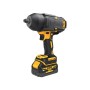DEWALT Akkus ütvecsavarozó 18 V szénkefe nélküli (2 x 5 Ah + töltő) DCF900P2G (DCF900P2G-QW)