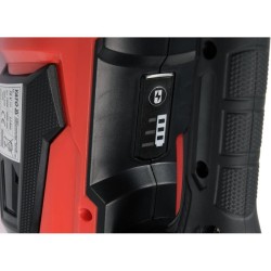 YATO Akkus légseprő lombfúvó 18 V (1 x 4,0 Ah akksi és töltő) (YT-85176)