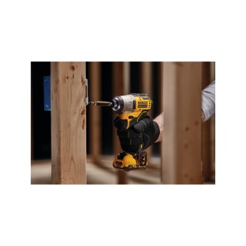 DEWALT Akkus ütvecsavarozó 12 V szénkefe nélküli (2 x 2 Ah + töltő) DCF801D2 (DCF801D2-QW)