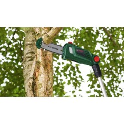 BOSCH Akkus teleszkópos magassági ágvágó UniversalChainPole 18 (1 x 2,5 Ah + töltő) (06008B3100) BOSCH Akkus teleszkópos magassági ágvágó UniversalChainPole 18 (1 x 2,5 Ah + töltő) (06008B3100)