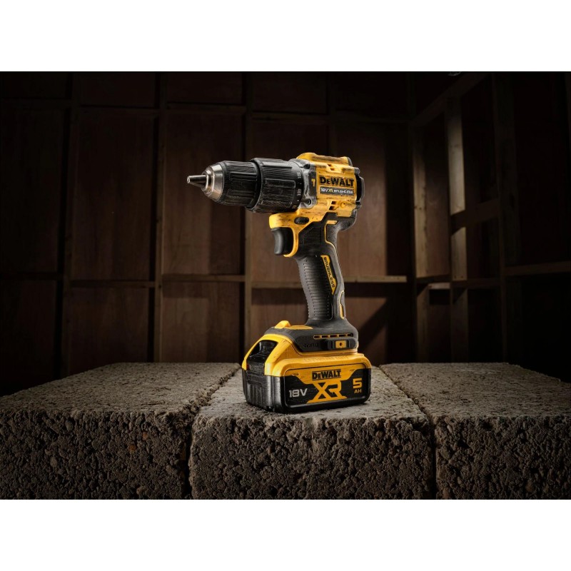DeWALT DCD100YP2T-QW 18 V XR kefementes ütvefúró‑csavarozó 68 Nm, 2×5 Ah (100 ÉVES KIADÁS)