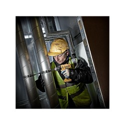 DEWALT Akkus fúrócsavarozó 12 V szénkefe nélküli (2 x 2,0 Ah akku + töltő) DCD710D2 DEWALT Akkus fúrócsavarozó 12 V szénkefe nélküli (2 x 2,0 Ah akku + töltő) DCD710D2