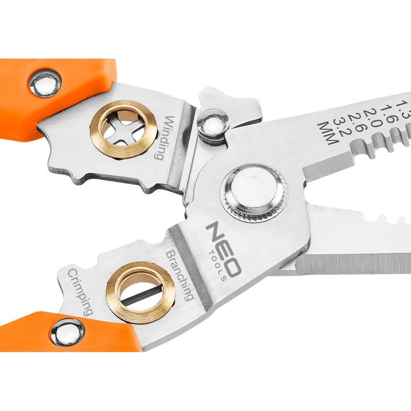 Krimpelő-, kábelsaru fogó, 6az1ben, 0,8-3,2mm (01-549)