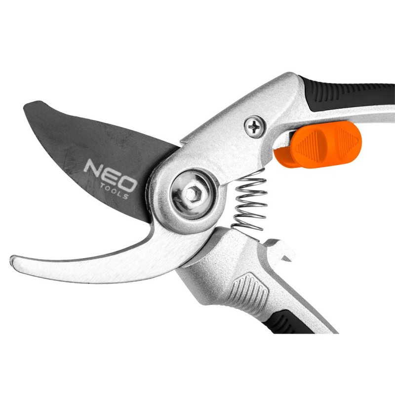 Metszőolló, mellévágó, max 20mm, teflon bevonat, alu ház, 210mm (15-212) Metszőolló, mellévágó, max 20mm, teflon bevonat, alu ház, 210mm (15-212)