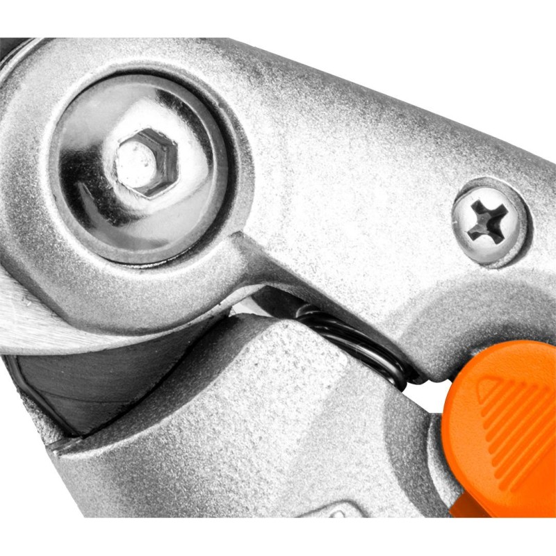 Metszőolló, rávágó, max 20mm, teflon bevonat, alu ház, 210mm (15-213) Metszőolló, rávágó, max 20mm, teflon bevonat, alu ház, 210mm (15-213)