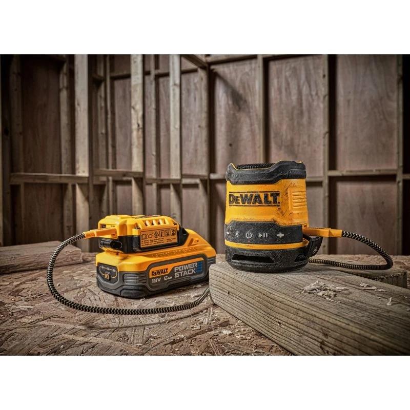 Bluetooth hangszóró, akkus - 3,6V / 1,4Ah / 5W - DeWalt Bluetooth hangszóró, akkus - 3,6V / 1,4Ah / 5W - DeWalt