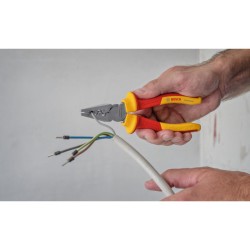 BOSCH Krimpelő fogó 180 mm CrV 1000 V-ig szigetelt BOSCH Krimpelő fogó 180 mm CrV 1000 V-ig szigetelt