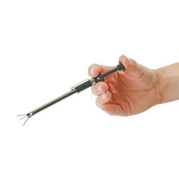 Csavarfelszedő 3 karmos csipesz 165 mm - MINI - Laser (LAS-7743) Csavarfelszedő 3 karmos csipesz 165 mm - MINI - Laser (LAS-7743)