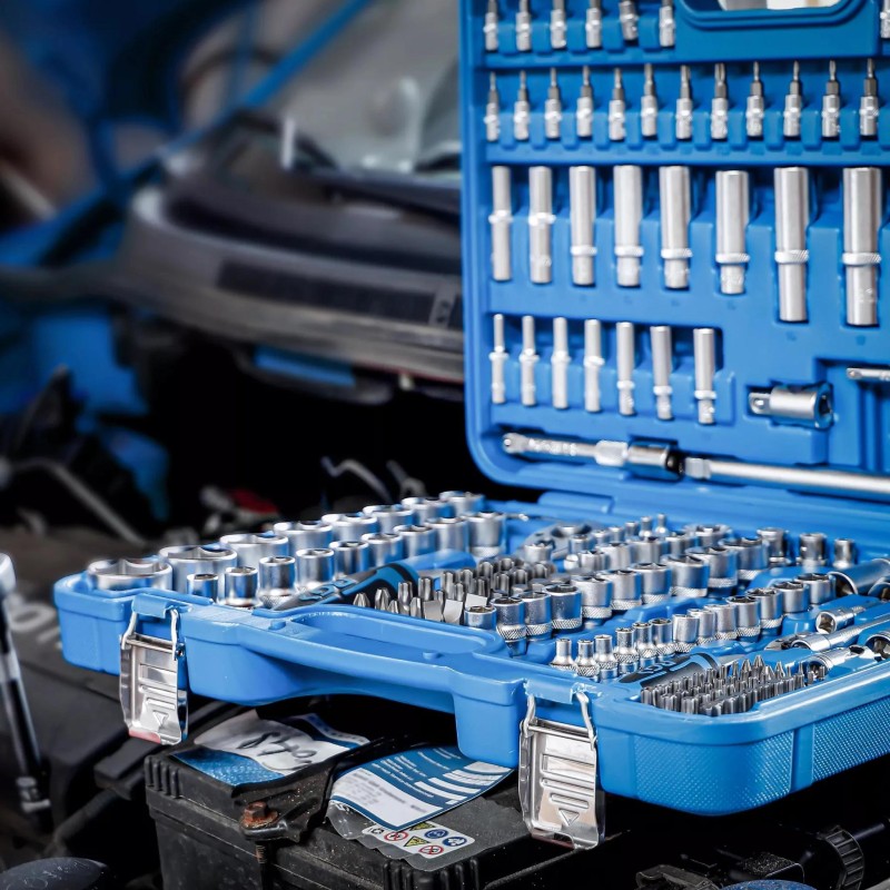 Dugókulcs készlet 1/2"-3/8"-1/4" 171 db-os (BGS-2243)