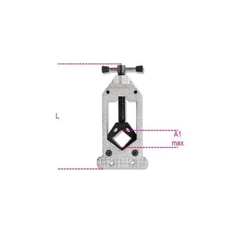 3923  Késvezető szerszám airfoil vázcsövek vágáshoz 80 mm-ig, és 1'' és 1.1/2” közötti kormányoszlop vágáshoz