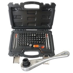 Csavarhúzó bit készlet 71 db-os + Ajándék racsnis kulcs - SP Tools Csavarhúzó bit készlet 71 db-os + Ajándék racsnis kulcs - SP Tools